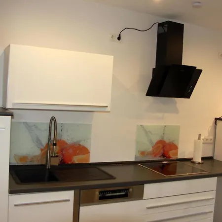 Arnold Apartment